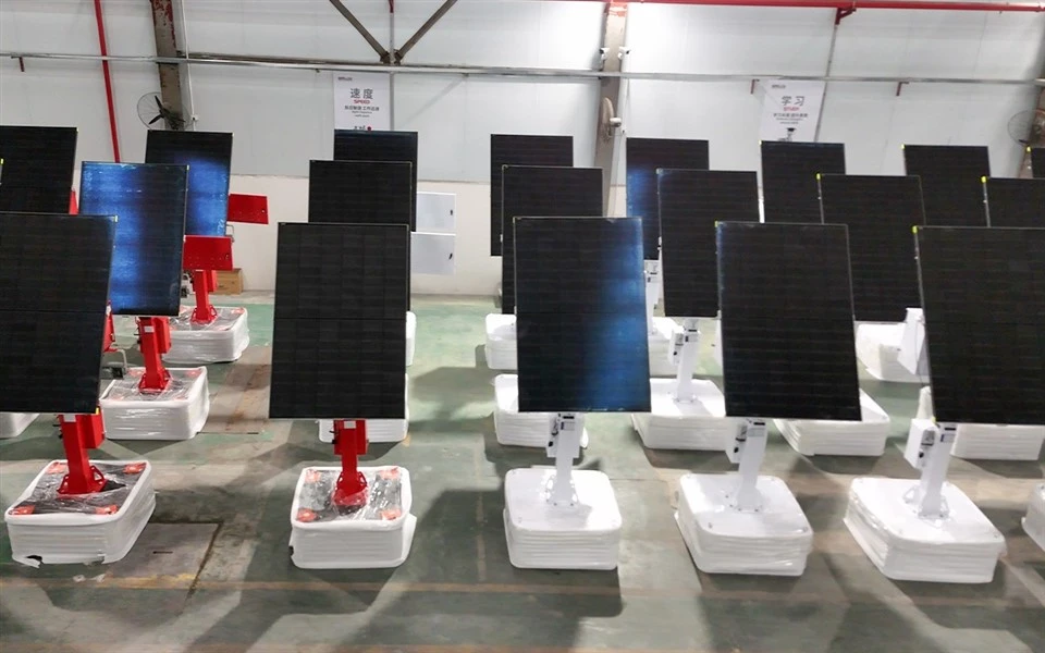 HIGUARD 4m Mobile Solar Light Tower factory